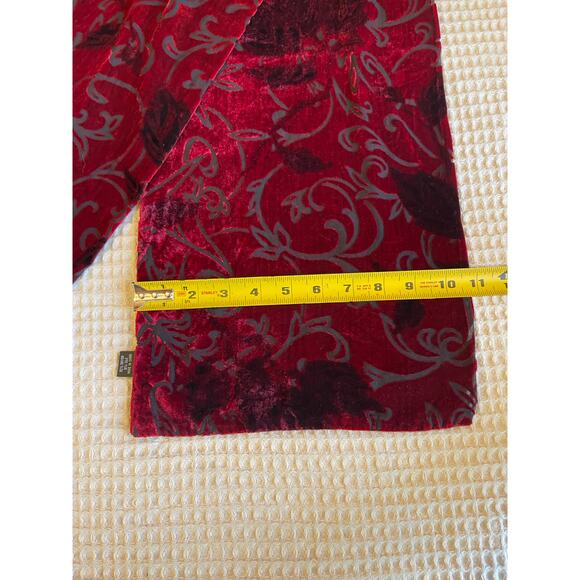 Silk Rayon Blend Deep Red Velvet Leaf Print 90s Renaissance Style Neck Scarf - Picture 6 of 8